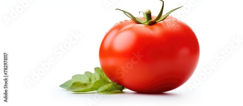 Close-up tomato with leaf o...