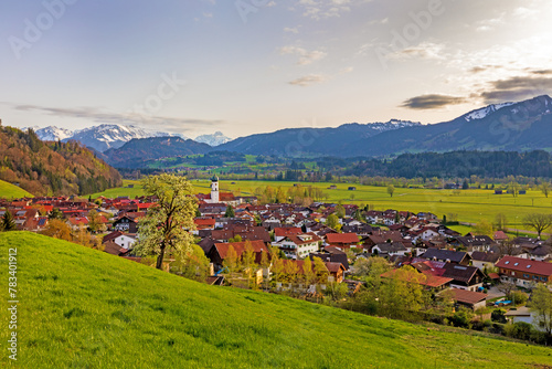Altstädten - Allgäu - Dorf - Ortschaft - Frühling - Alpen - Berge