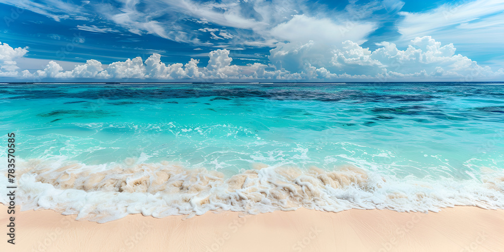 
Beautiful sandy beach with white sand and rolling calm wave of turquoise ocean on Sunny day on background white clouds in blue sky. colorful perfect panoramic natural landscape.