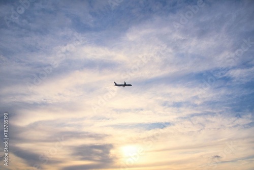 城南島海浜公園からの羽田空港と飛行機