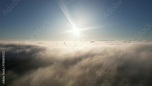 Curitiba sobre nuvens photo