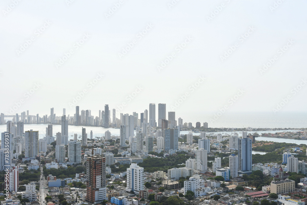 Panorámica de la ciudad de Cartagena de Indias. Toma Aérea.