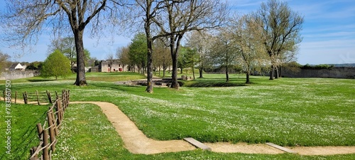 Ruines de Coucy le Château. photo