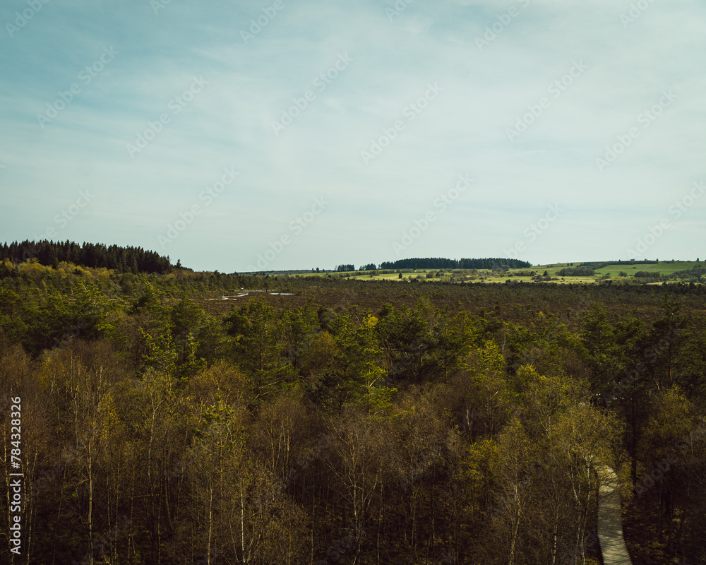 Ausblick über eine Landschaft in der Rhön