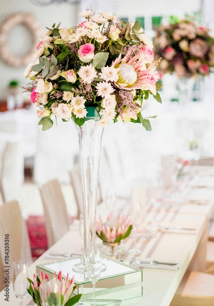 Flower bouquet decoration on the table Flower bouquet decoration on the table