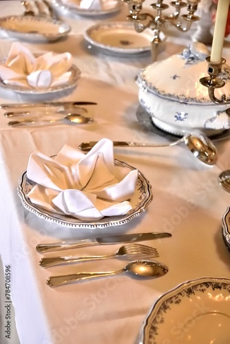 Fototapeta Naklejka Na Ścianę i Meble -  Arts de la table