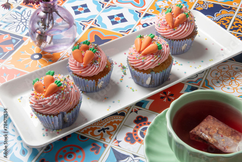cupcakes with icing