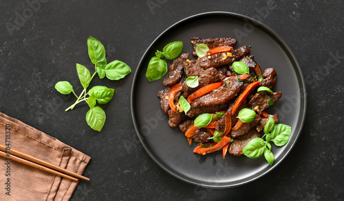 Thai style stir-fry beef with vegetables