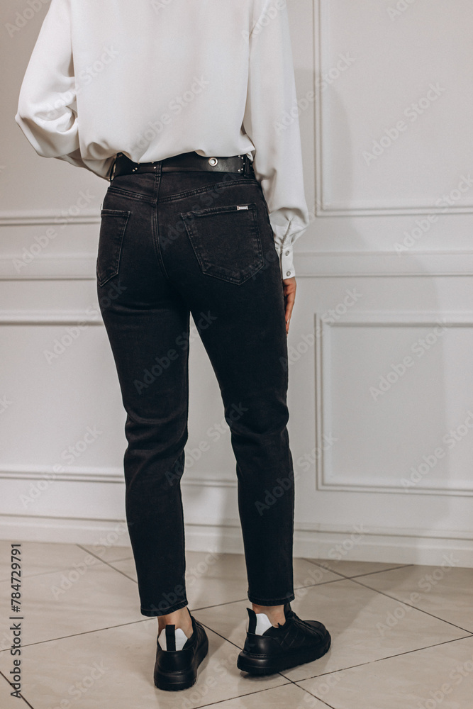 Fashion trends, women's accessories, clothes Fashion trends, women's accessories, clothes