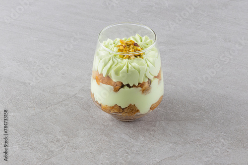 фотографія delicious sweet italian pistachio tiramisu served