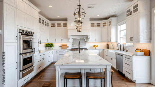 Free photo of Beautiful white kitchen interior