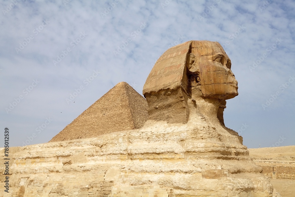 The Great Sphinx and the Great Pyramid, Giza, Egypt
