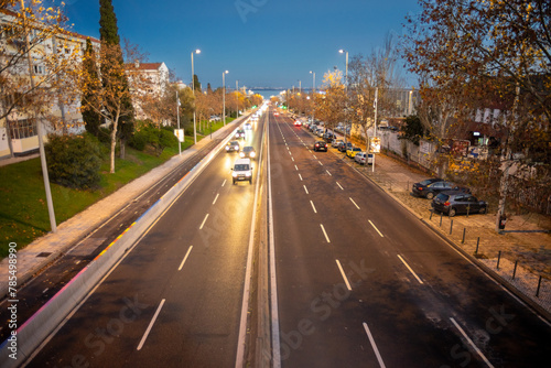 Fotografi View from the pedestrian bridge over the road that separates Olivais de Chelas on Avenida Marechal Gomes da Costa in Lisbon-Portugal