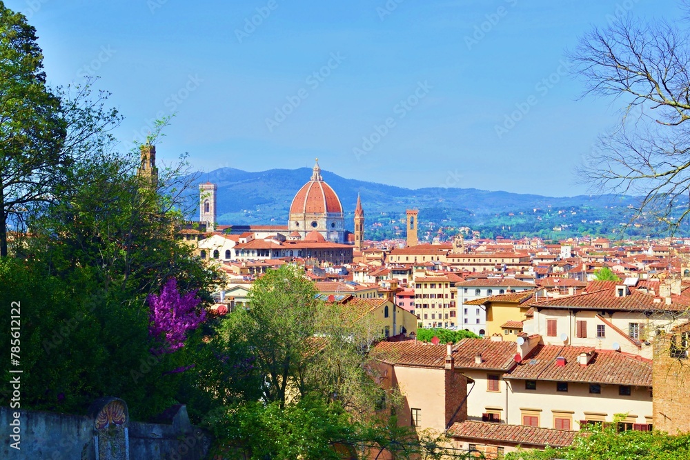 Obraz premium panorama of the city of Florence from the Bardini garden, historic park of Villa Bardini in Tuscany, Italy