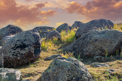 When nature creates its masterpieces, the result is a stunning rock garden!