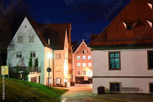 Fototapeta Naklejka Na Ścianę i Meble -  Altstadt in Fuessen, nachts
