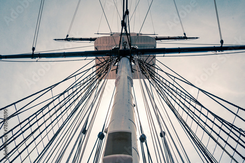 Bild auf Leinwand Main mast of the USS Constitution