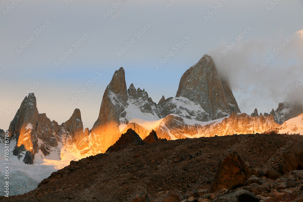 Fototapeta premium sunrise in the mountains