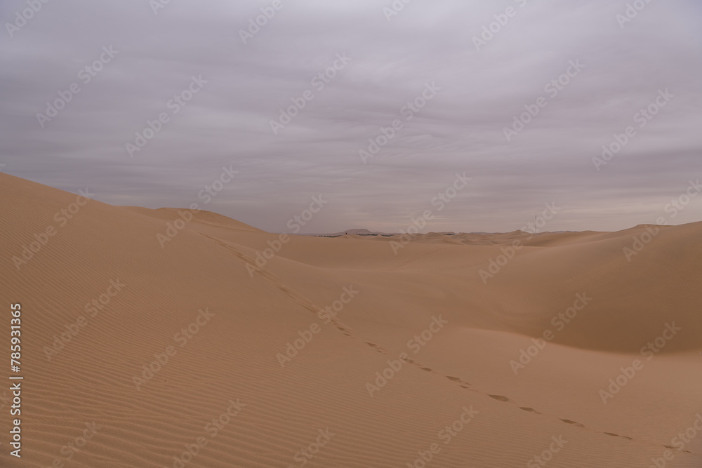 The sand waves of an interesting shape in the desert next to Wuhai, China