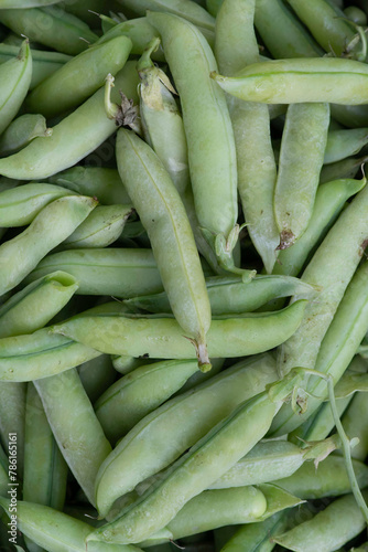 A lot of green peas