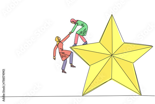 Single one line drawing Arab businesswoman helps colleague climb star. Metaphor of achieving dreams of success together. Have a very good career position. Continuous line design graphic illustration