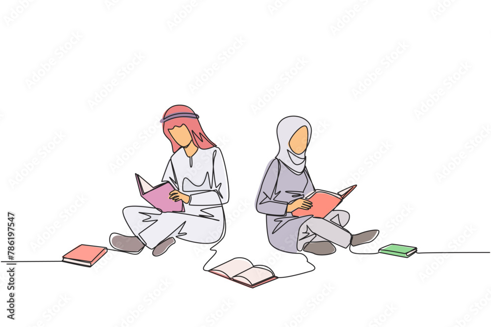 Single one line drawing Arabian man woman sitting relax in library ...