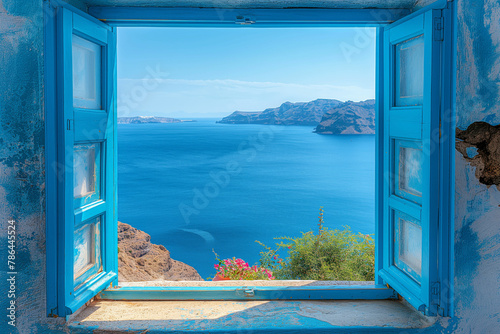 Offenes Fenster oder T  r mit Meerblick  Santorin  Greece