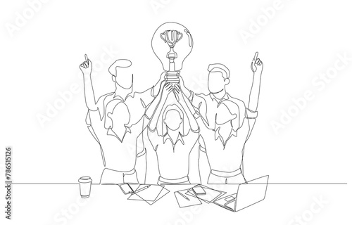 Continuous one line drawing of business people holding big light bulb with trophy as filament, winning mentality in business team concept, single line art.