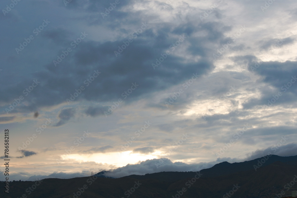 nubes en el cielo