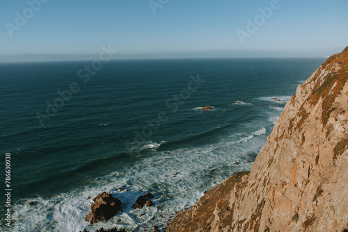 sea and rocks