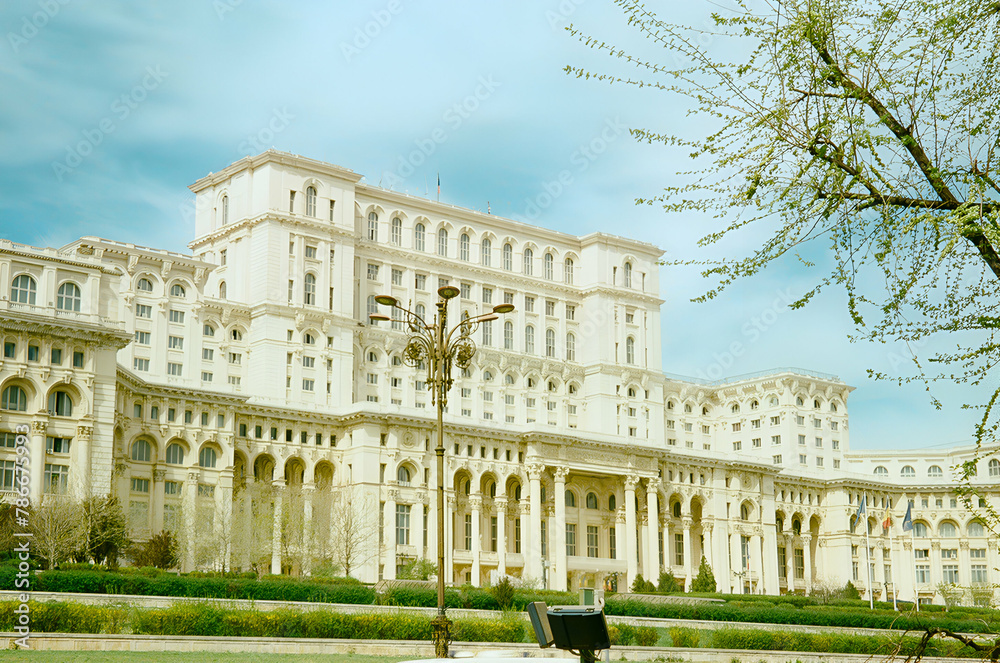 Naklejka premium bucharest parliament