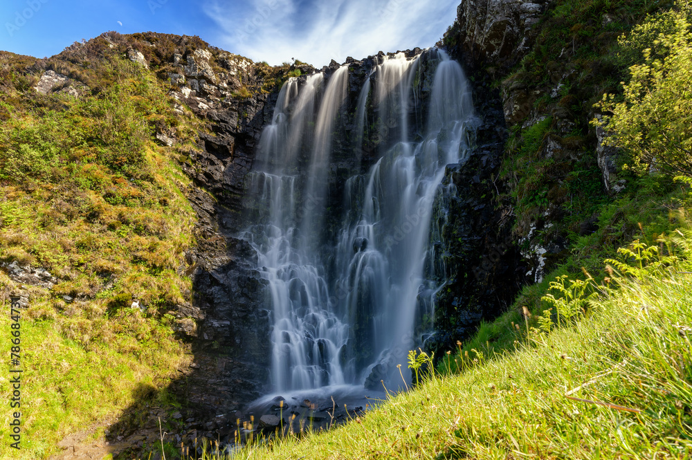 Fototapeta premium Chutes d'eau de Clashnessie Falls en Ecosse