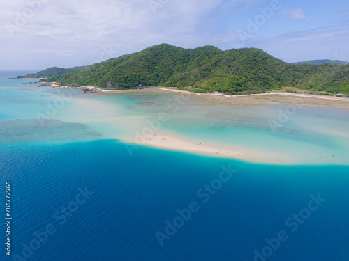 奄美大島　かくれ浜　空撮 © ange