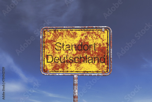 Ortsschild - Ortstafel - Standort Deutschland - Himmel - Wolken