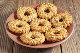 Cookies rings with nuts