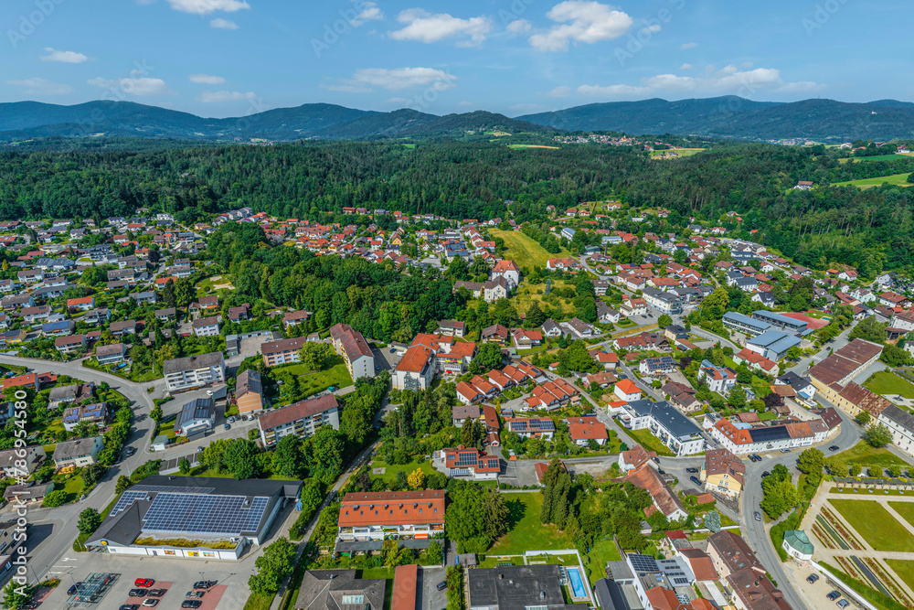 Blick auf Metten an der Donau in der Region Donau-Wald