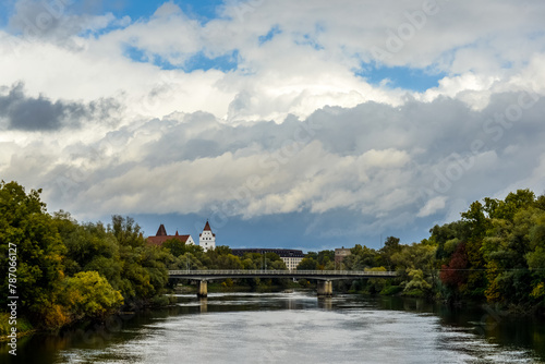 Die Donau fließt durch Ingolstadt photo