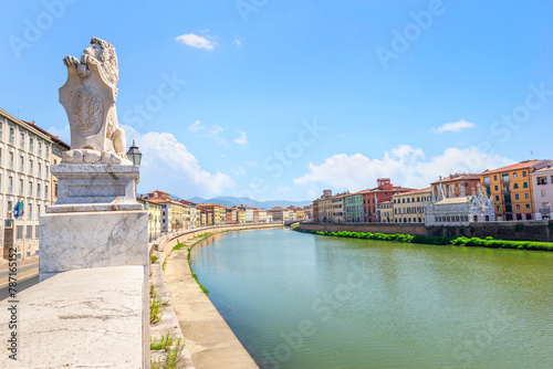 Statue of lion in Pisa