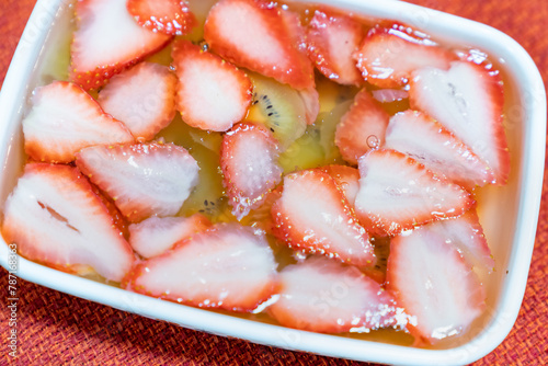 おいしそうな手作りゼリーの写真。