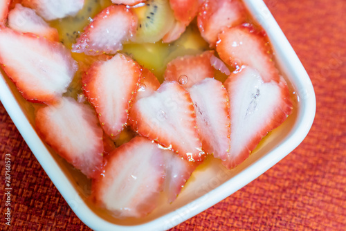 おいしそうな手作りゼリーの写真。