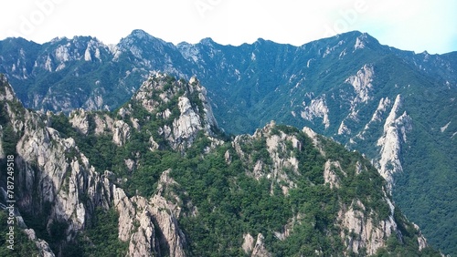 Wallpaper Mural mountains in the mountains Torontodigital.ca