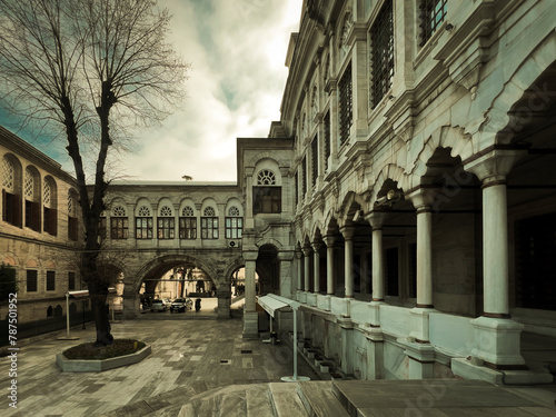 Photography Istanbul Nuru Osmaniye monumental mosque exterior design courtyard
