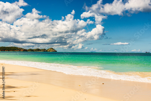 Fototapeta Naklejka Na Ścianę i Meble -  Caribbean beach - Antigua Island