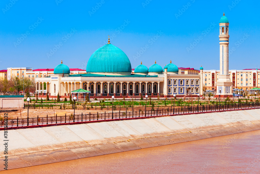 Obraz premium Muhammad Imam Iyshan Mosque in Nukus