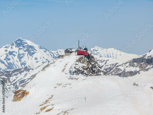 Tableau sur toile Höher Sonnblick Observatory in the Austrian Alps,