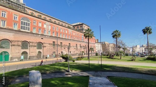 Napoli - Panoramica di Palazzo Reale dai Giardini Molosiglio photo