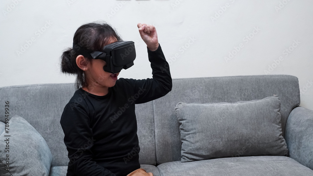 Obraz premium Living in the Future: Embracing Wearable Gadgets for Smart Lifestyles