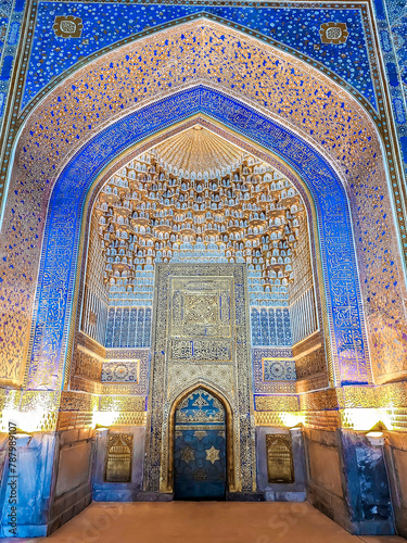 Tilya Kori Madrasah (Islamic school) at Registan square in the historic center of Samarkand, a UNESCO World Heritage Site in Uzbekistan.