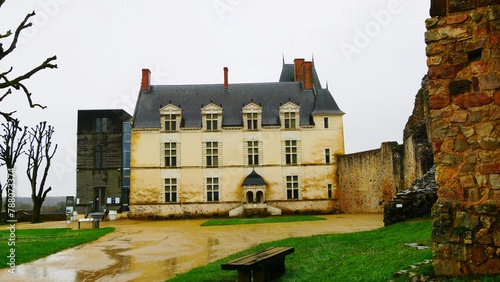 Logis de  Fouquet de la Varenne dans le château de Sainte-Suzanne-et-Chammes dans la vallée de l'Erve en Mayenne France Europe photo