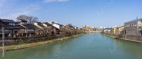 金沢の浅野川のパノラマ風景